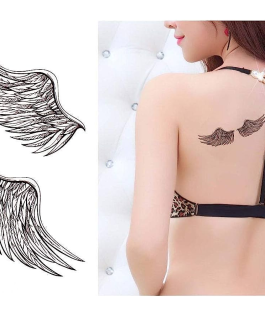 Tatuaż ze skrzydłami delikatny zmysłowy